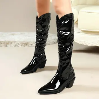 QPLYXCO/ черные женские сапоги в стиле панк-рок из лакированной искусственной кожи с острым носком, плиссированные женские сапоги до колена для верховой езды, размер 12 46